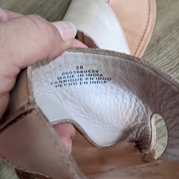 NWOT! Free People Sandals - Picture 5 of 12